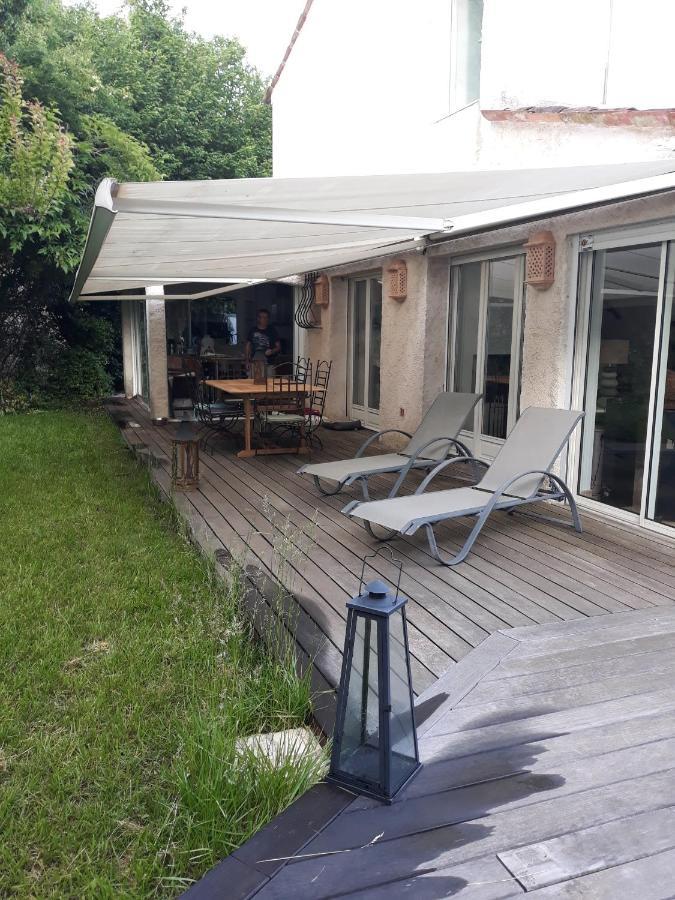 Dans Un Jardin Bb Et Jacuzzi Acomodação com café da manhã Mandelieu Exterior foto