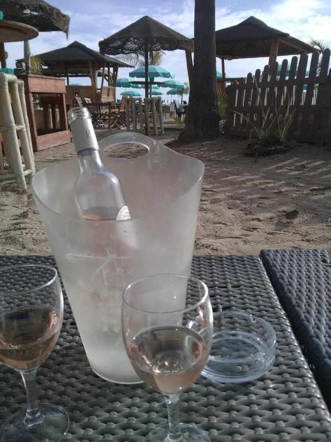 Dans Un Jardin Bb Et Jacuzzi Acomodação com café da manhã Mandelieu Exterior foto