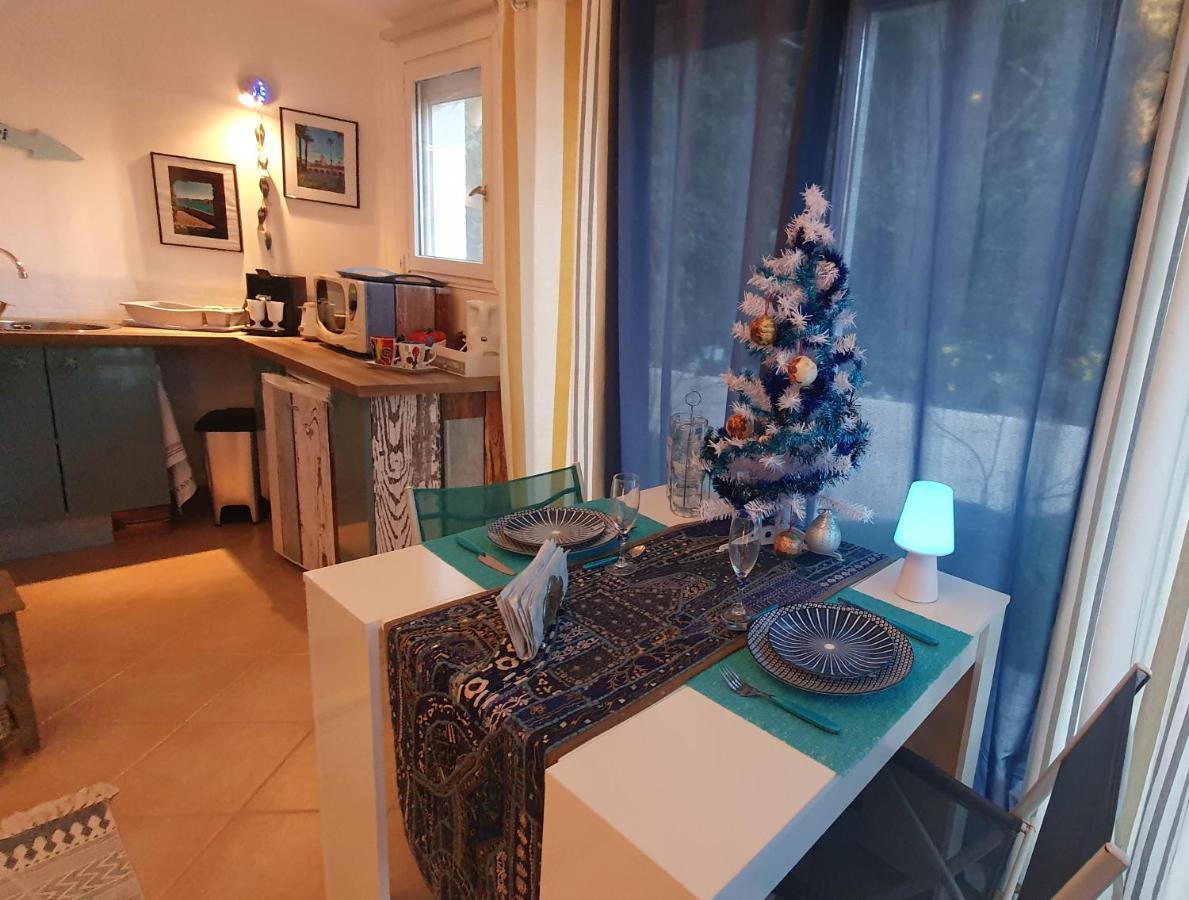 Dans Un Jardin Bb Et Jacuzzi Acomodação com café da manhã Mandelieu Exterior foto
